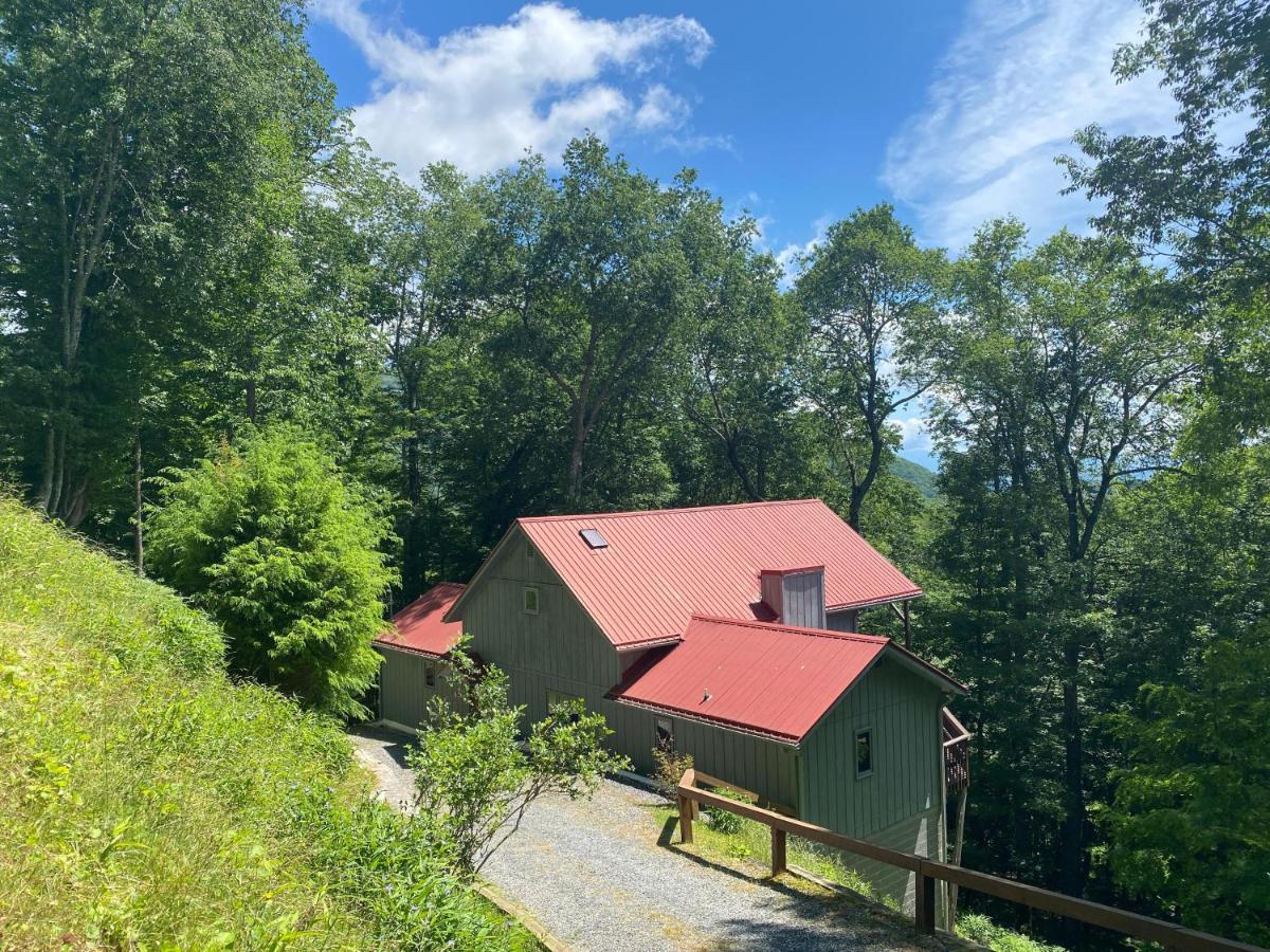 Wolf Ridge Retreat Villa Swiss Екстериор снимка