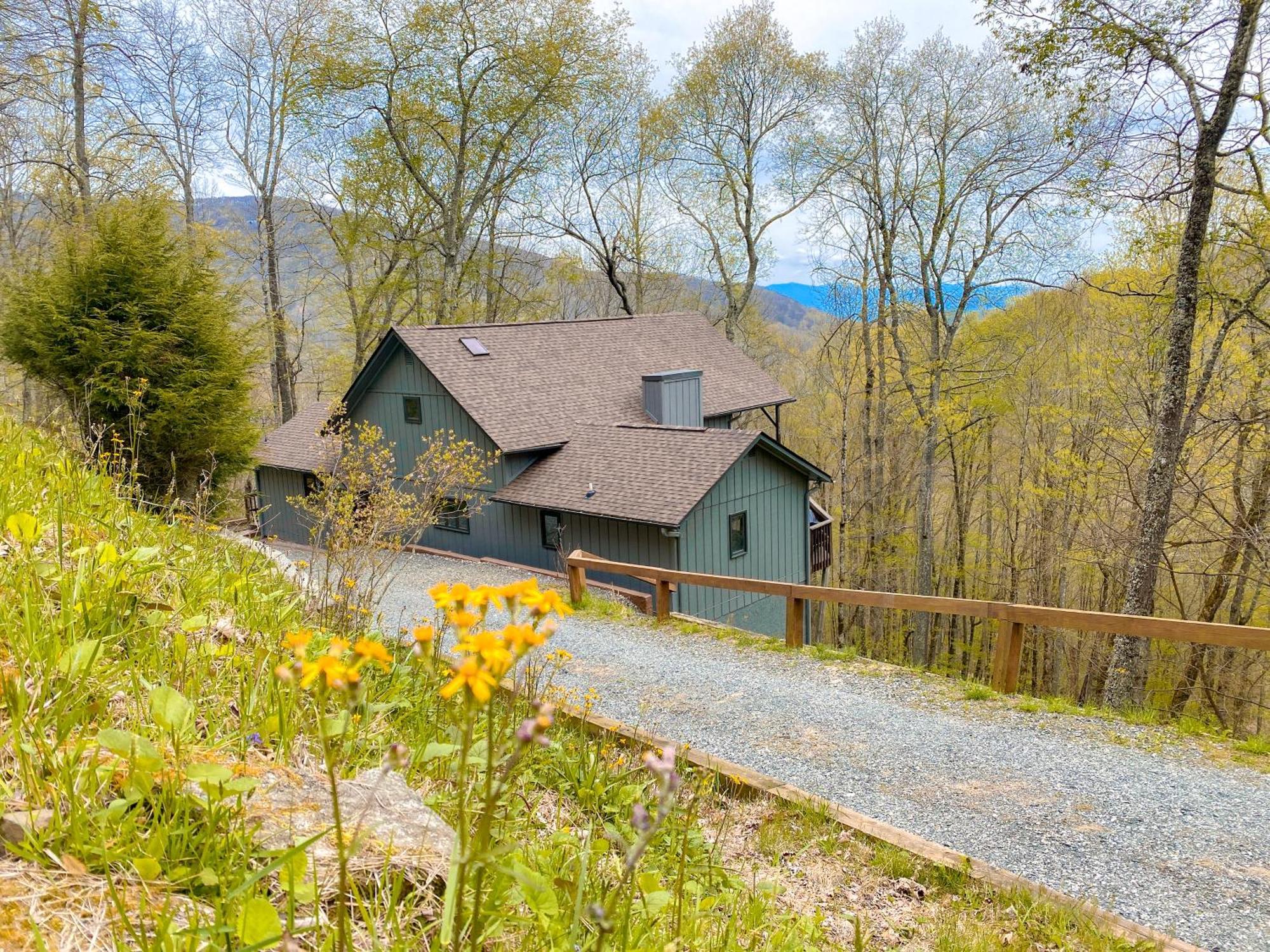 Wolf Ridge Retreat Villa Swiss Екстериор снимка