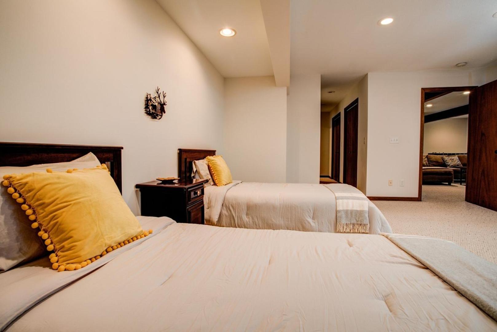 Wolf Ridge Retreat Villa Swiss Екстериор снимка
