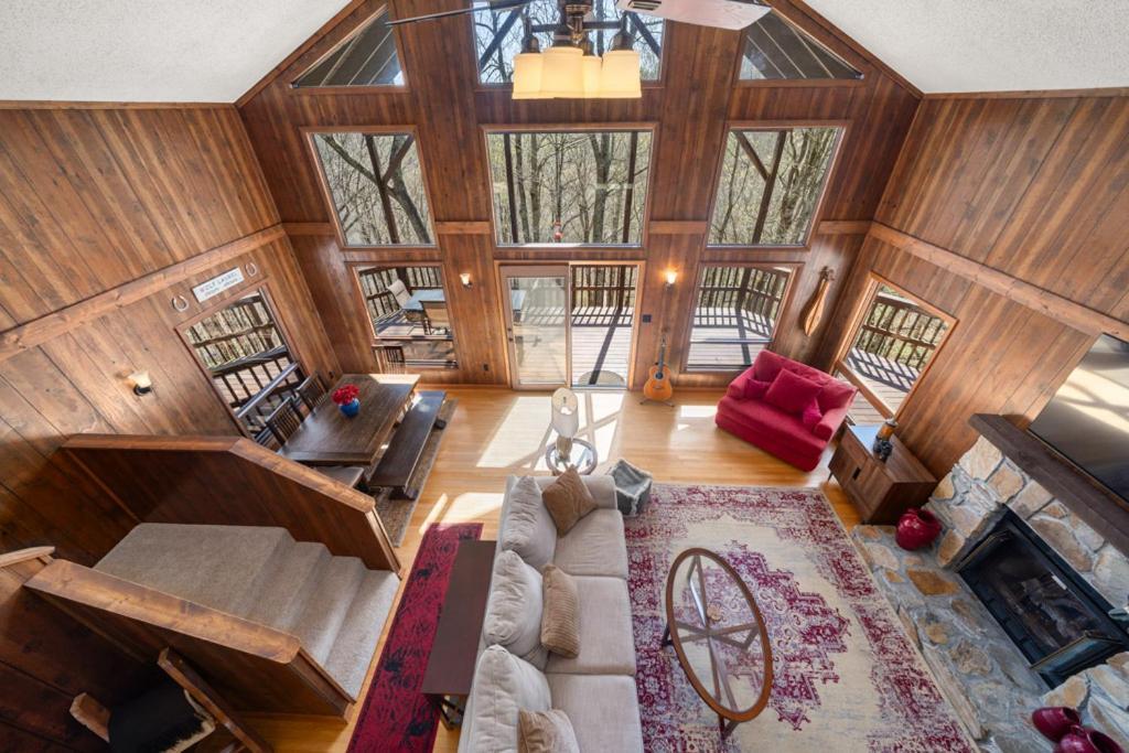 Wolf Ridge Retreat Villa Swiss Екстериор снимка