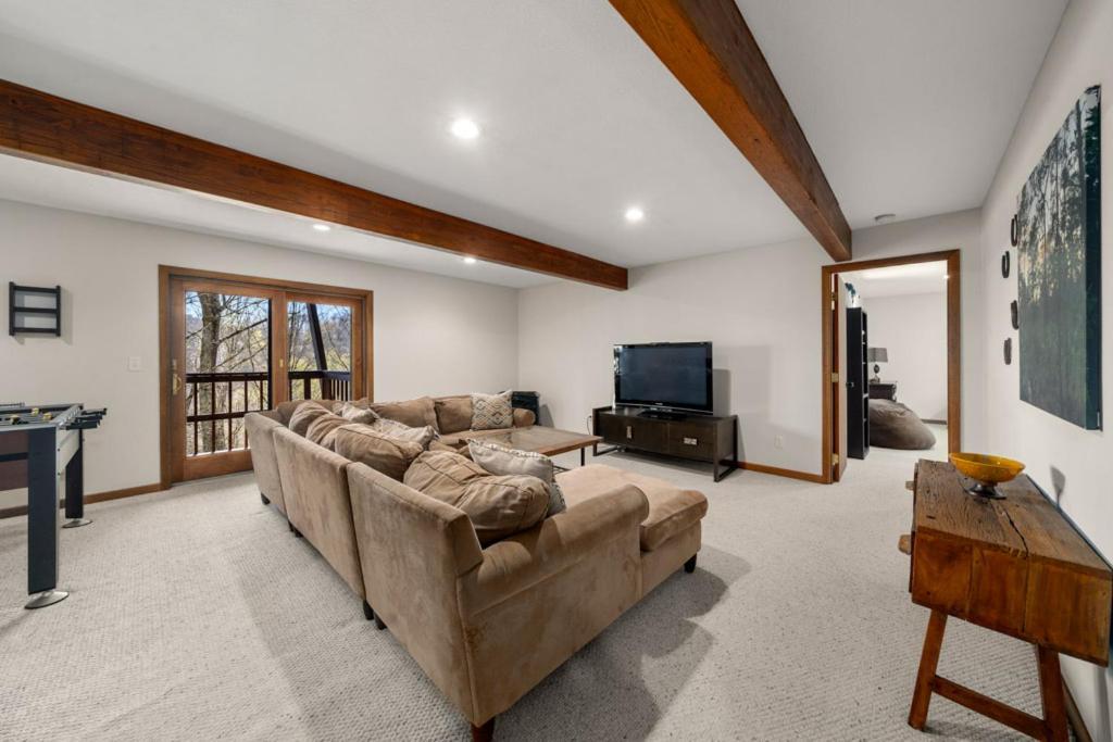 Wolf Ridge Retreat Villa Swiss Екстериор снимка